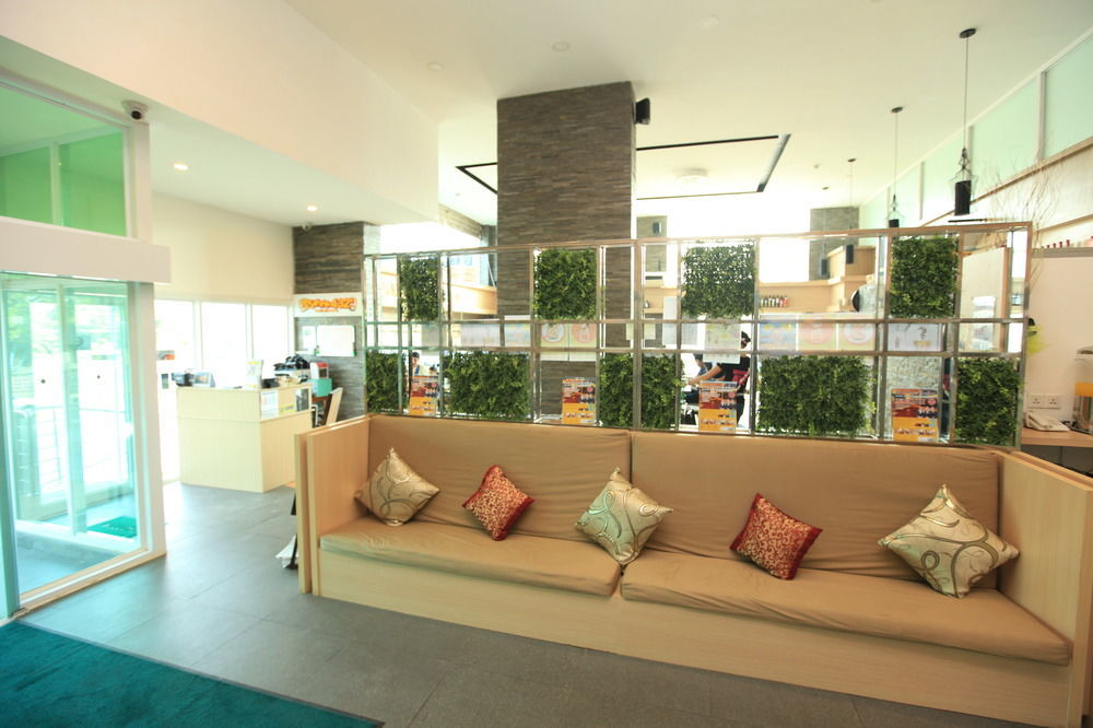 Super Hotel Rangun Kültér fotó