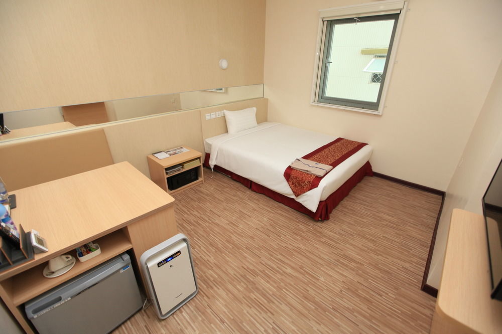 Super Hotel Rangun Kültér fotó
